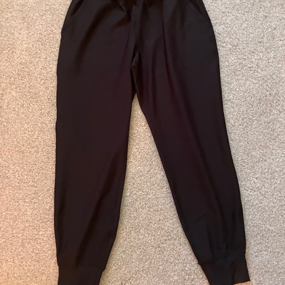 Old Navy High-Rise Jogger